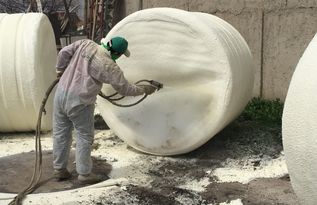 عزل خزانات المياه بالقصيم